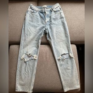 Abercrombie “The dad high rise” jeans